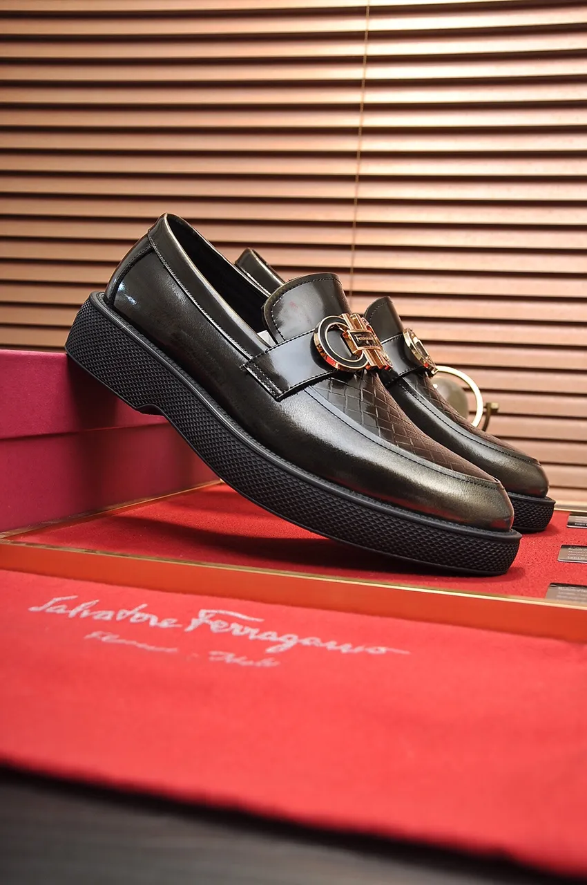 Men's shoes 💰720💶 [Ferragamo/Ferragamo] The latest model in the counter. Original imported open-sided high-quality cowhide hand-woven + imported 🐂 cowhide + original luxury metal buckle + original combination outsole. Comparison without pressure 38--45 (45 custom-made)